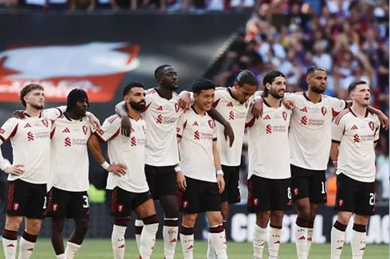 دوري أبطال أوروبا.. موعد مباراة فرانكفورت ضد ليفربول والقناة الناقلة