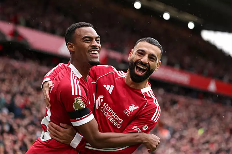 سقوط يلوح في الأفق.. هل يدخل ليفربول النفق المظلم رغم صيفه التاريخي؟