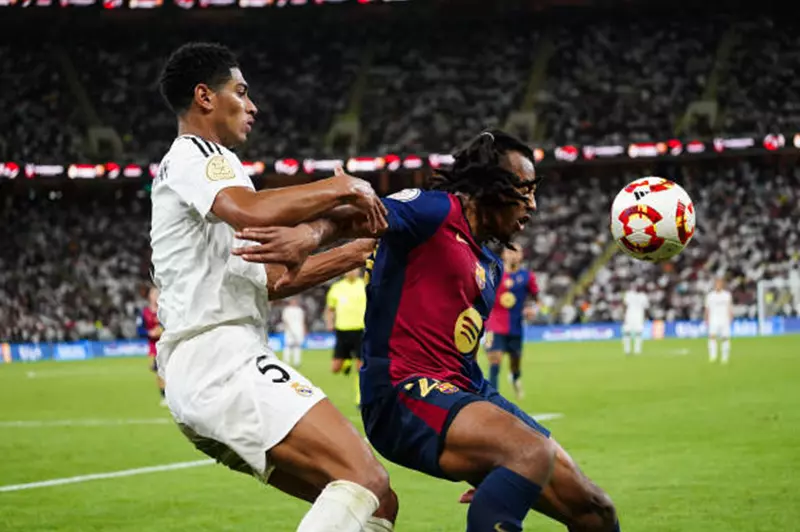 موعد والقناة الناقلة لمباراة الكلاسيكو بين ريال مدريد وبرشلونة في الليجا